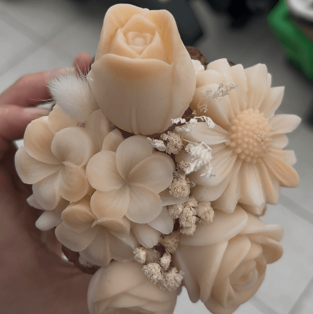 Bouquet pot en bois 